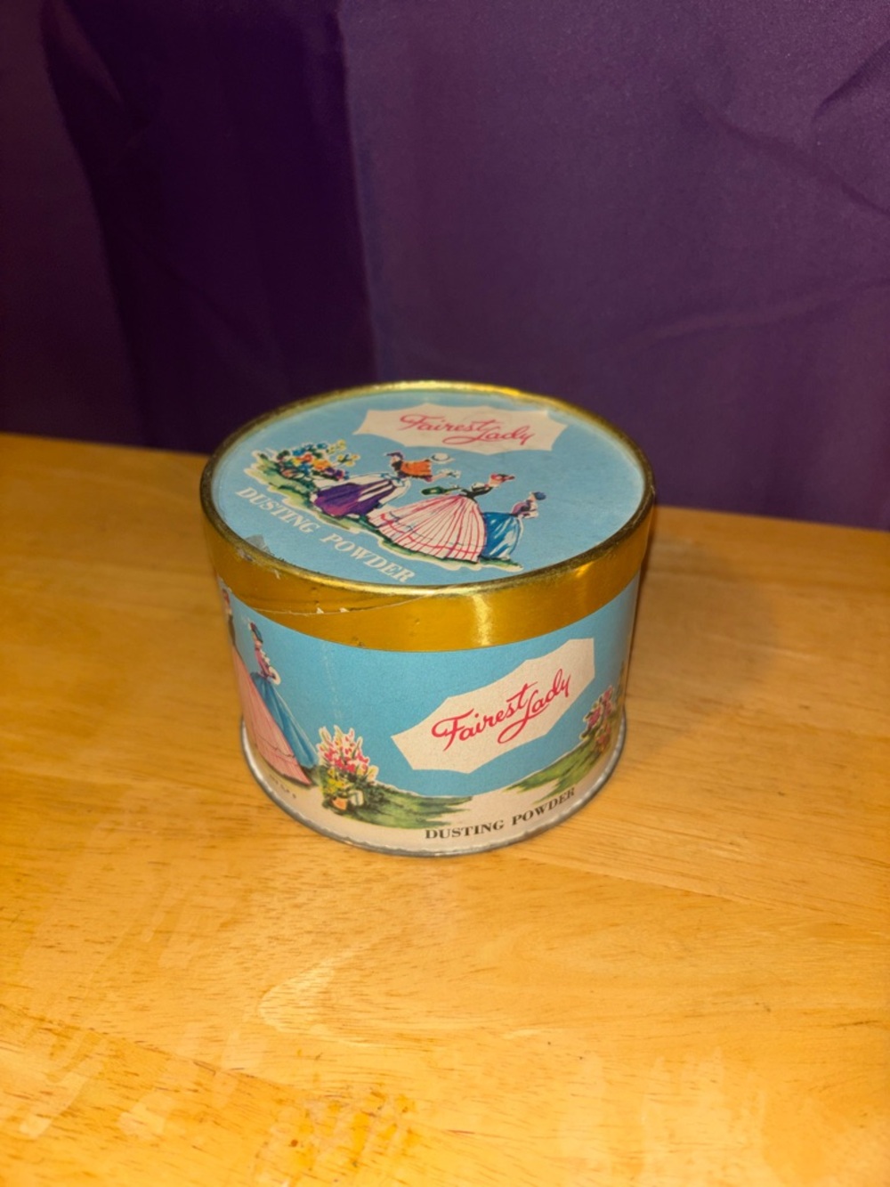 Vintage Fairest Lady dusting powder